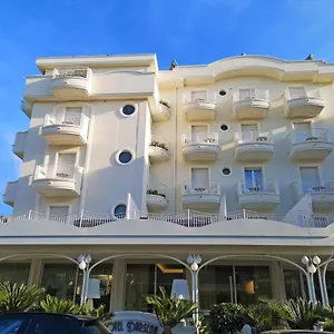 *** Hotel Darsena Italia